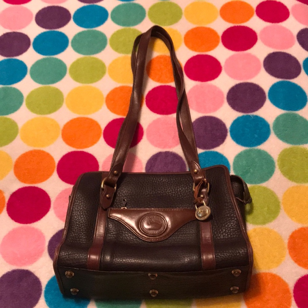 Vintage Dooney 🦆 Dark Brown shoulder Bag Purse